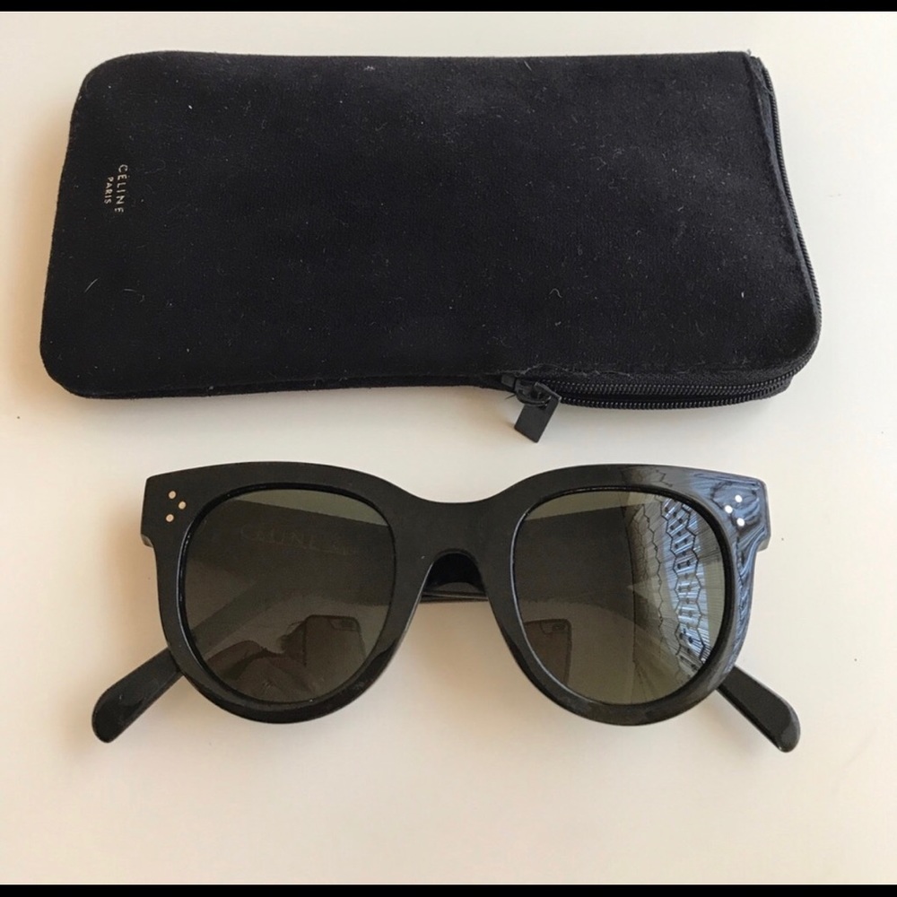 Celine CL41054/S black sunglasses New Audrey Style